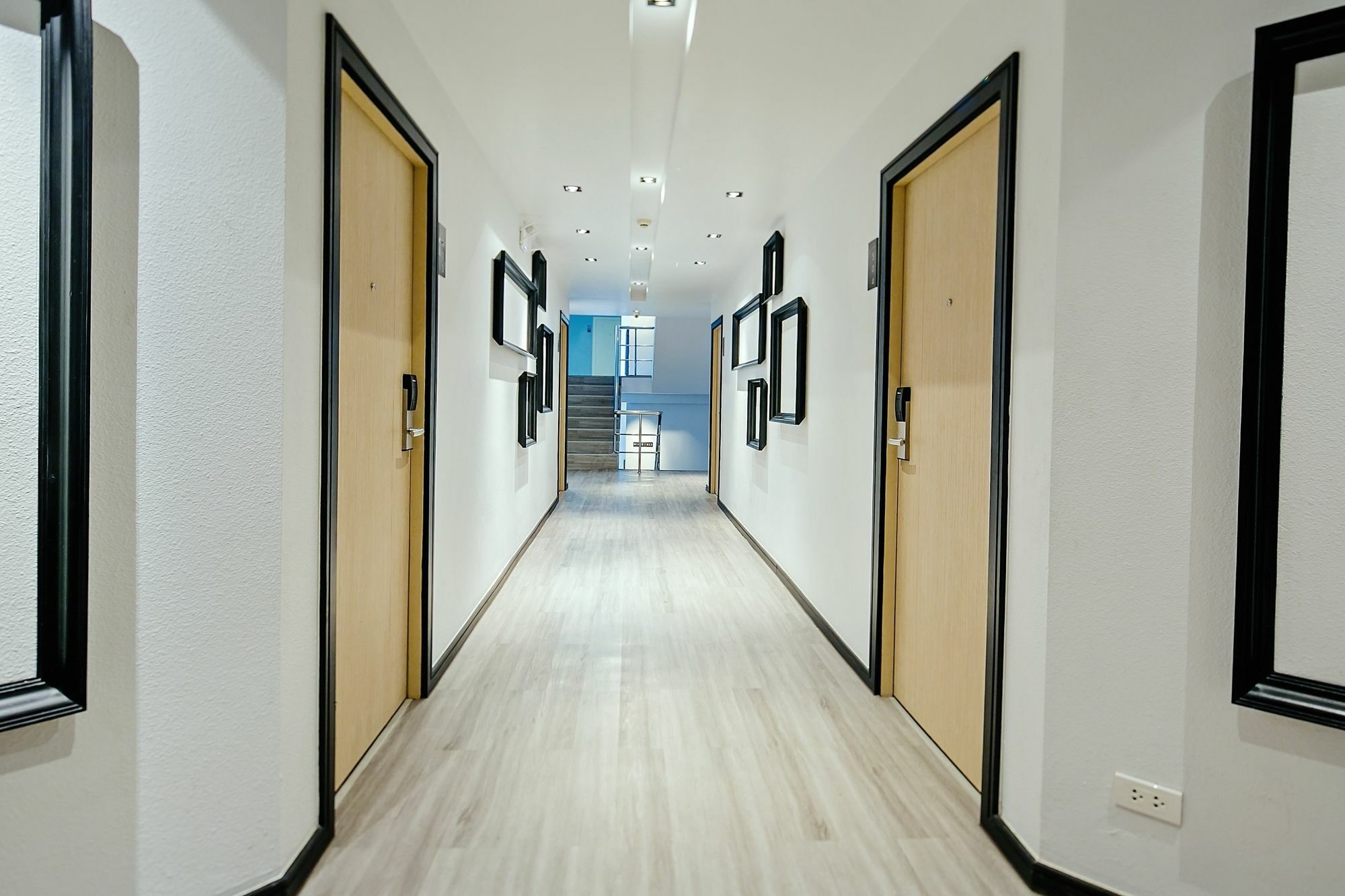 Three Sukhumvit Hotel - Sha Plus Certified Bangkok Extérieur photo