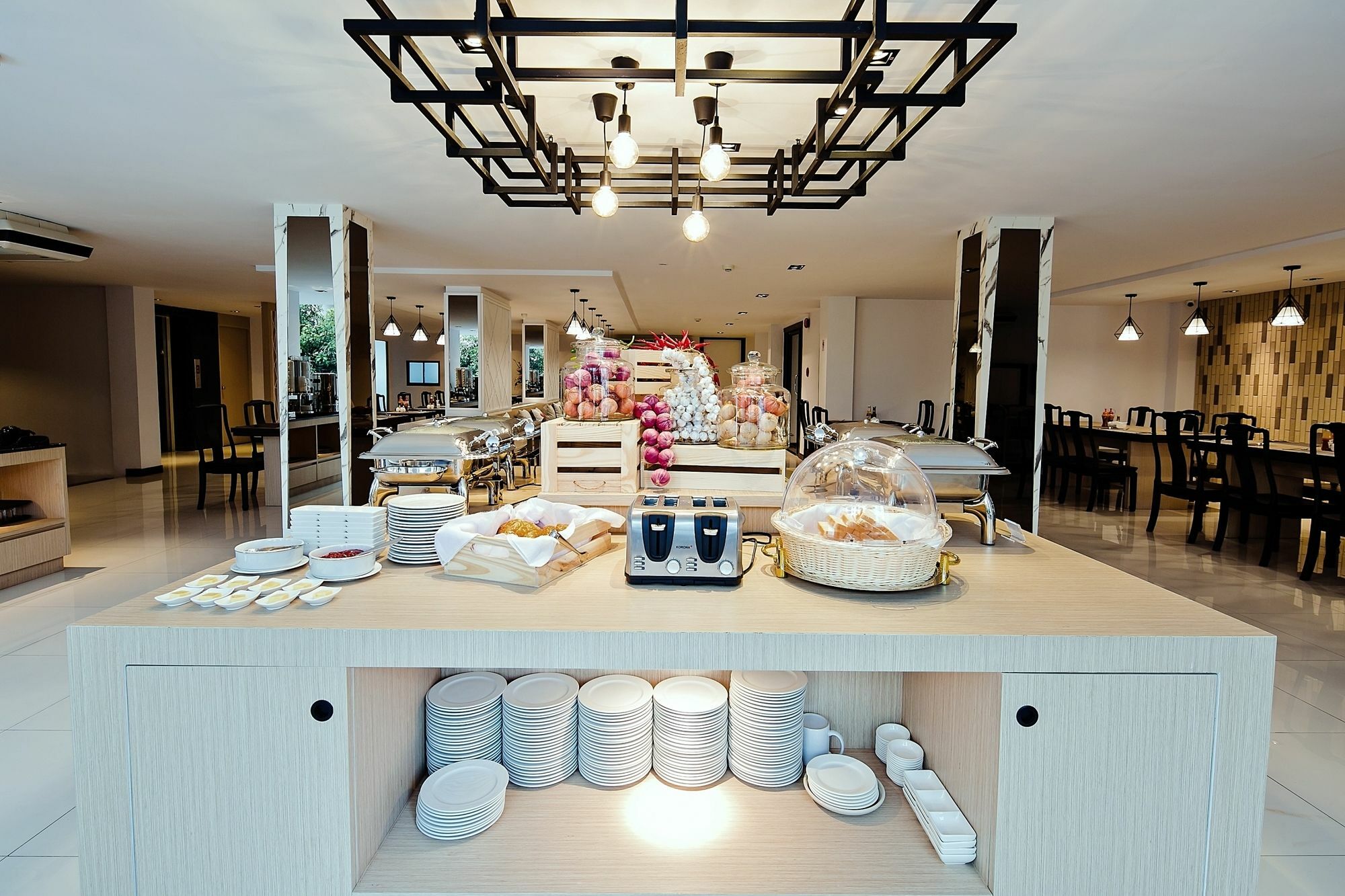 Three Sukhumvit Hotel - Sha Plus Certified Bangkok Extérieur photo