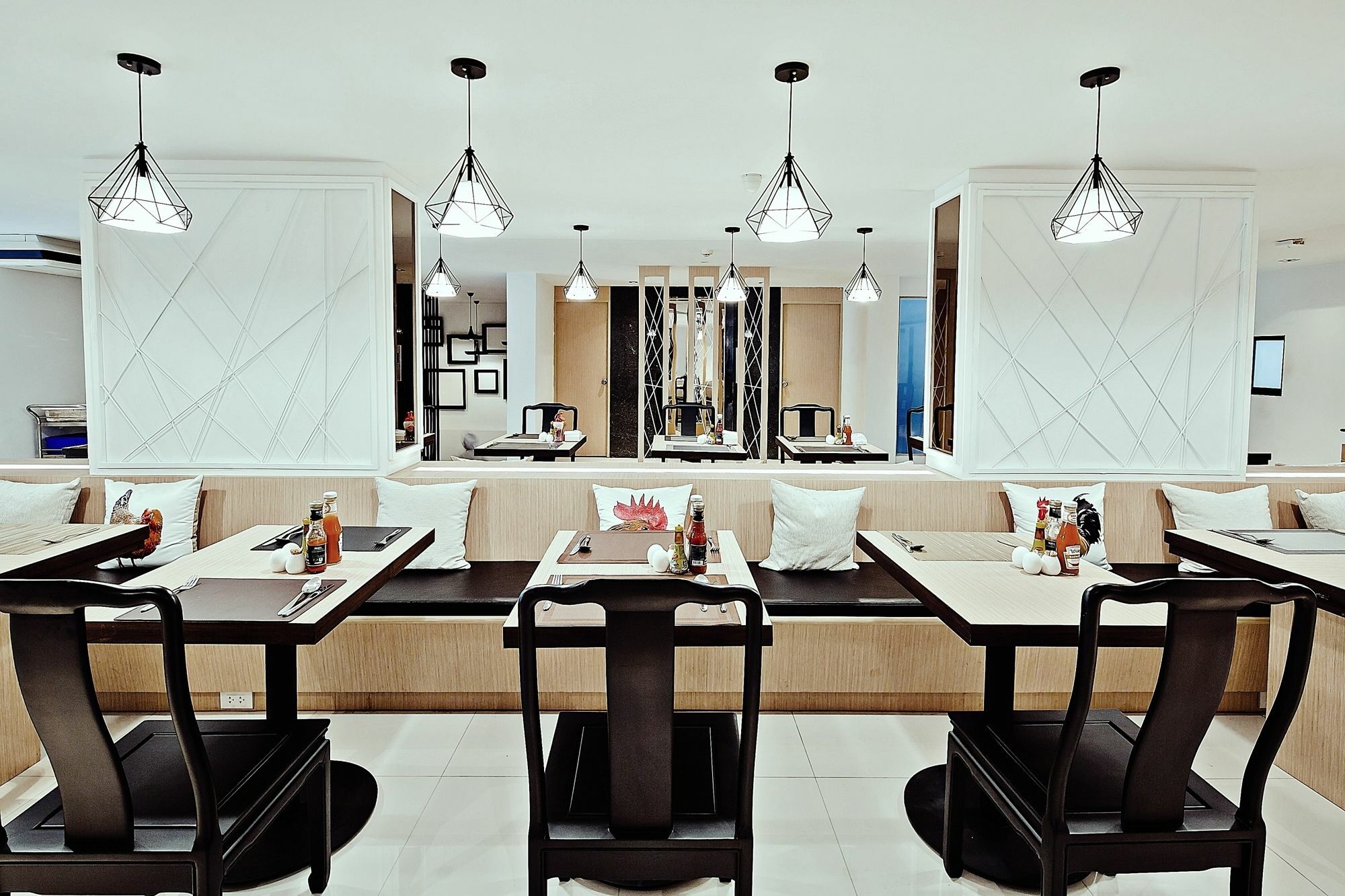 Three Sukhumvit Hotel - Sha Plus Certified Bangkok Extérieur photo